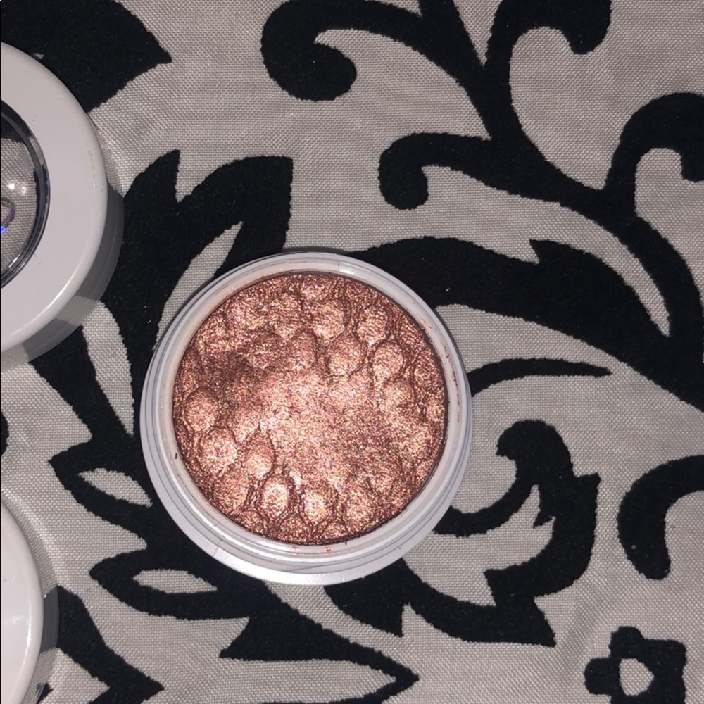 Colorpop eyeshadows - Picture 4 of 6